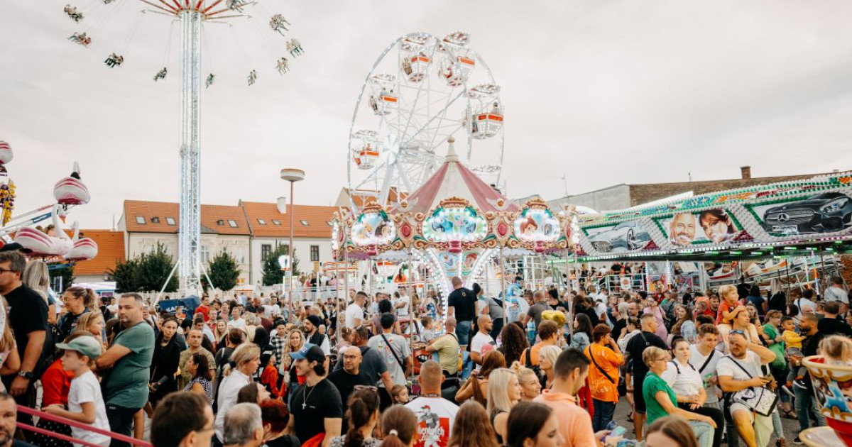 Trnavský jarmok 2026 bude kráľovský. Do centra mesta prídu remeselníci, rytieri aj veľké hudobné mená
