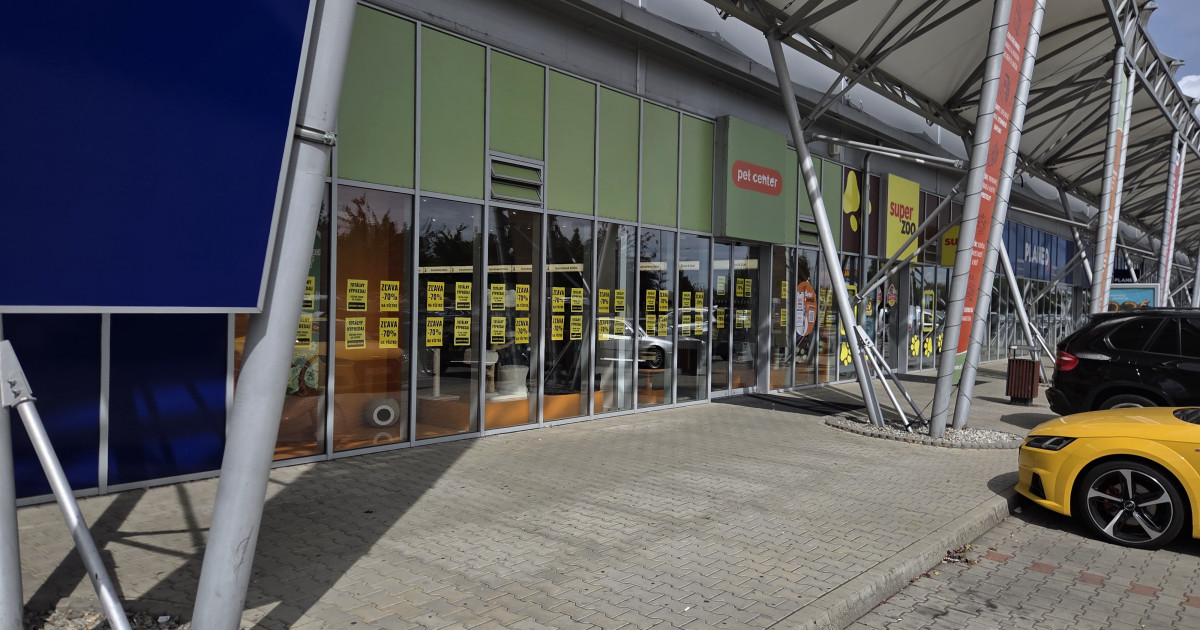 Končí Pet Center v Trnave? Predajňa v TMT Mall výrazne obmedzuje zásoby